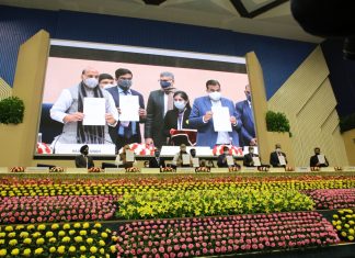 Nitin Gadkari inaugurates SIAM’s virtual safety gallery to create awareness on road safety Nitin Gadkari