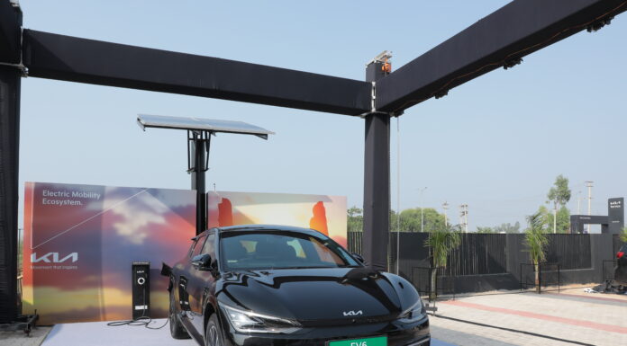 Kia India hits century with its 100th Green Workshop Kia India