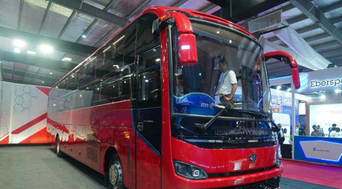 MG Group Unveils Starz next gen premium coach platform at Prawaas 2026 MG Group Unveils Starz